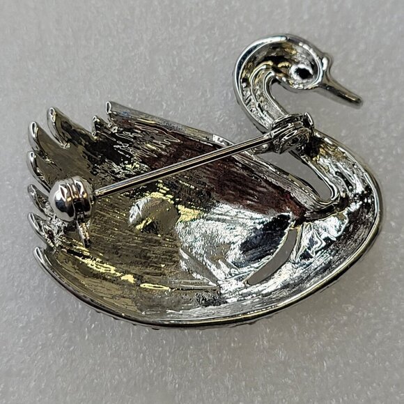Black Swan Brooch Pin - Picture 3 of 8